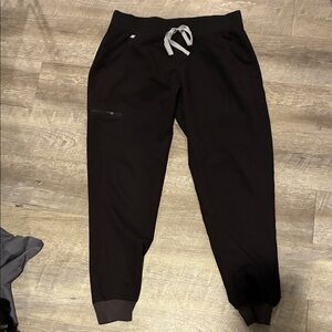 Woman's black Figs jogger scrub pants